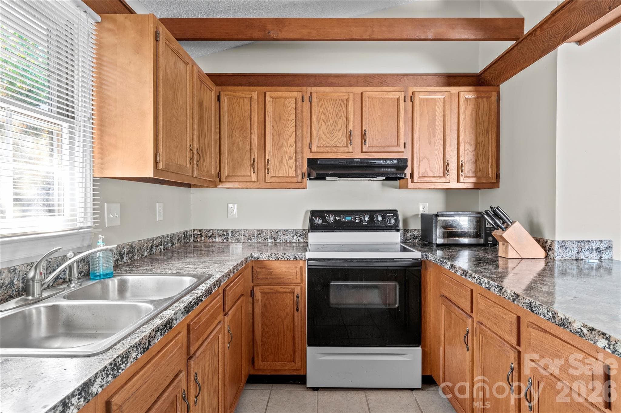Townhouse at 1858 Lantana Drive, Winston Salem, photo 11 of 22