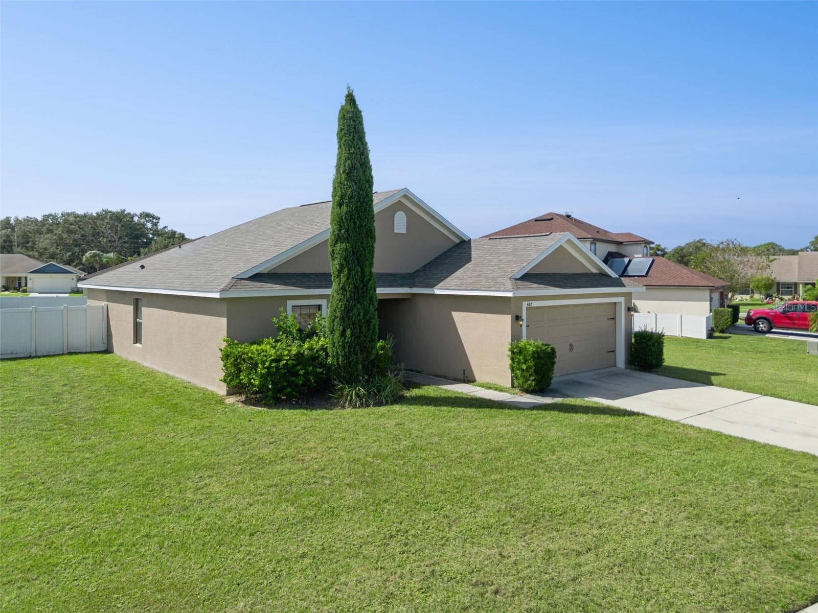 Single Family Residence at 487 OCHO RIOS AVE, TAVARES, photo 3 of 60