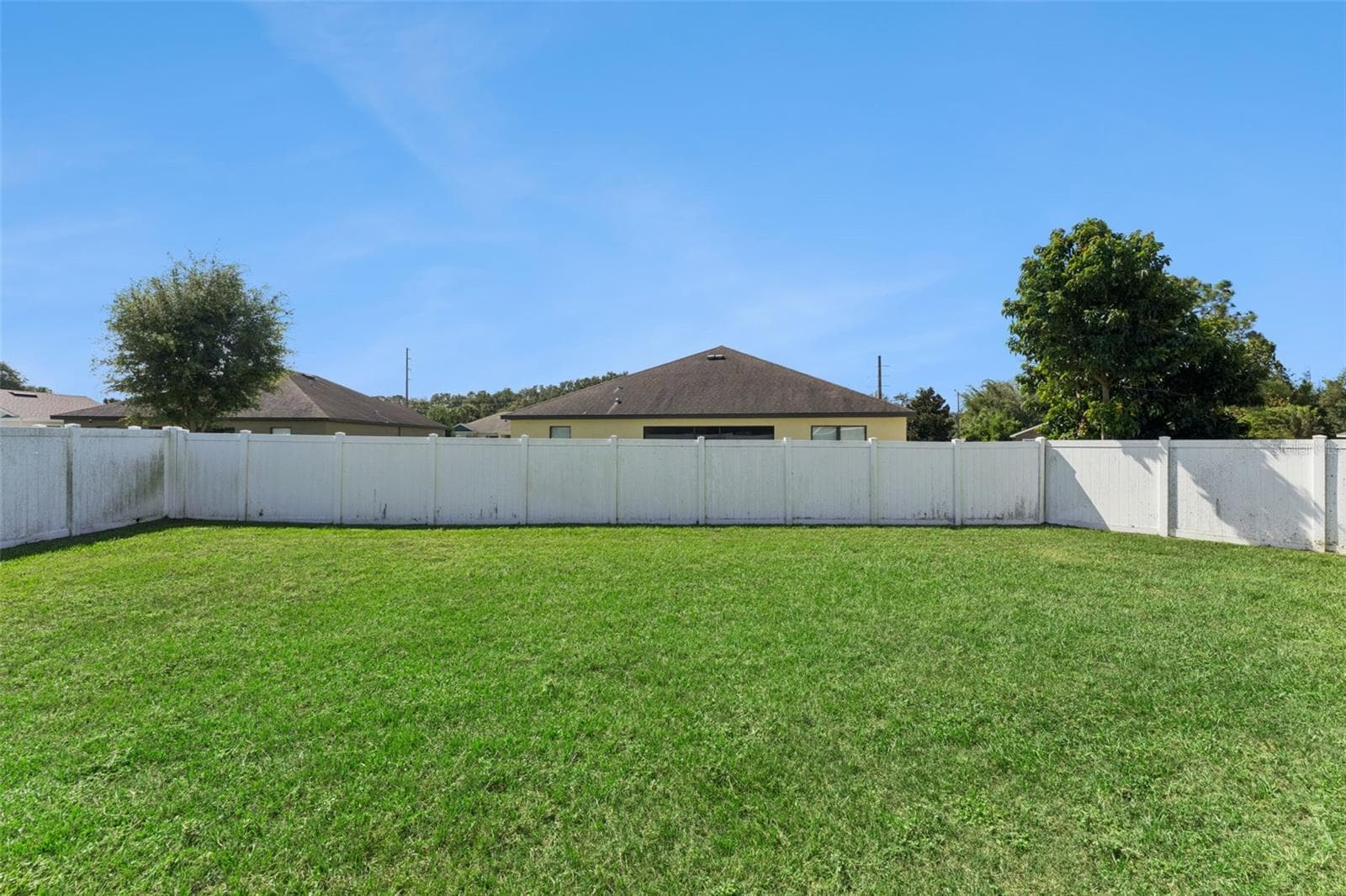 Single Family Residence at 487 OCHO RIOS AVE, TAVARES, photo 31 of 60