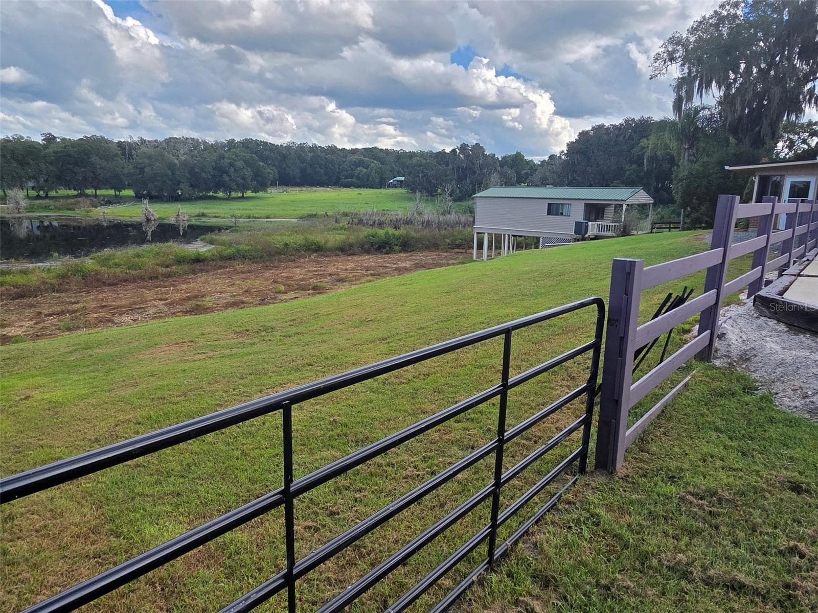 Single Family Residence at 2285 WILMHURST RD, DELAND, photo 60 of 64