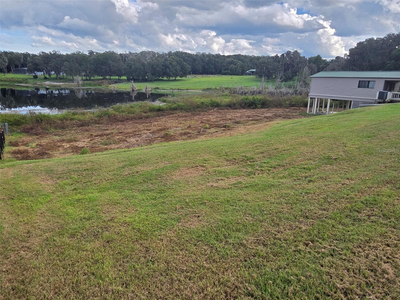 Single Family Residence at 2285 WILMHURST RD, DELAND, photo 61 of 64