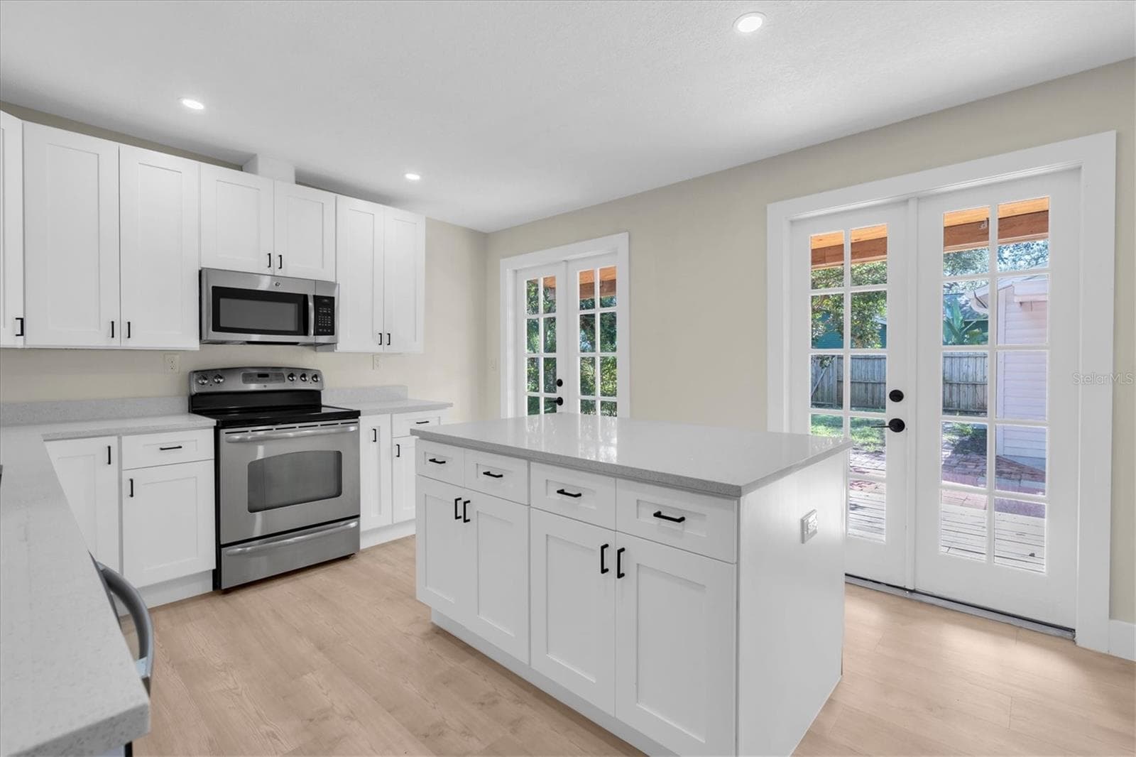 Single Family Residence at 104 W LAMBRIGHT ST, TAMPA, photo 18 of 70