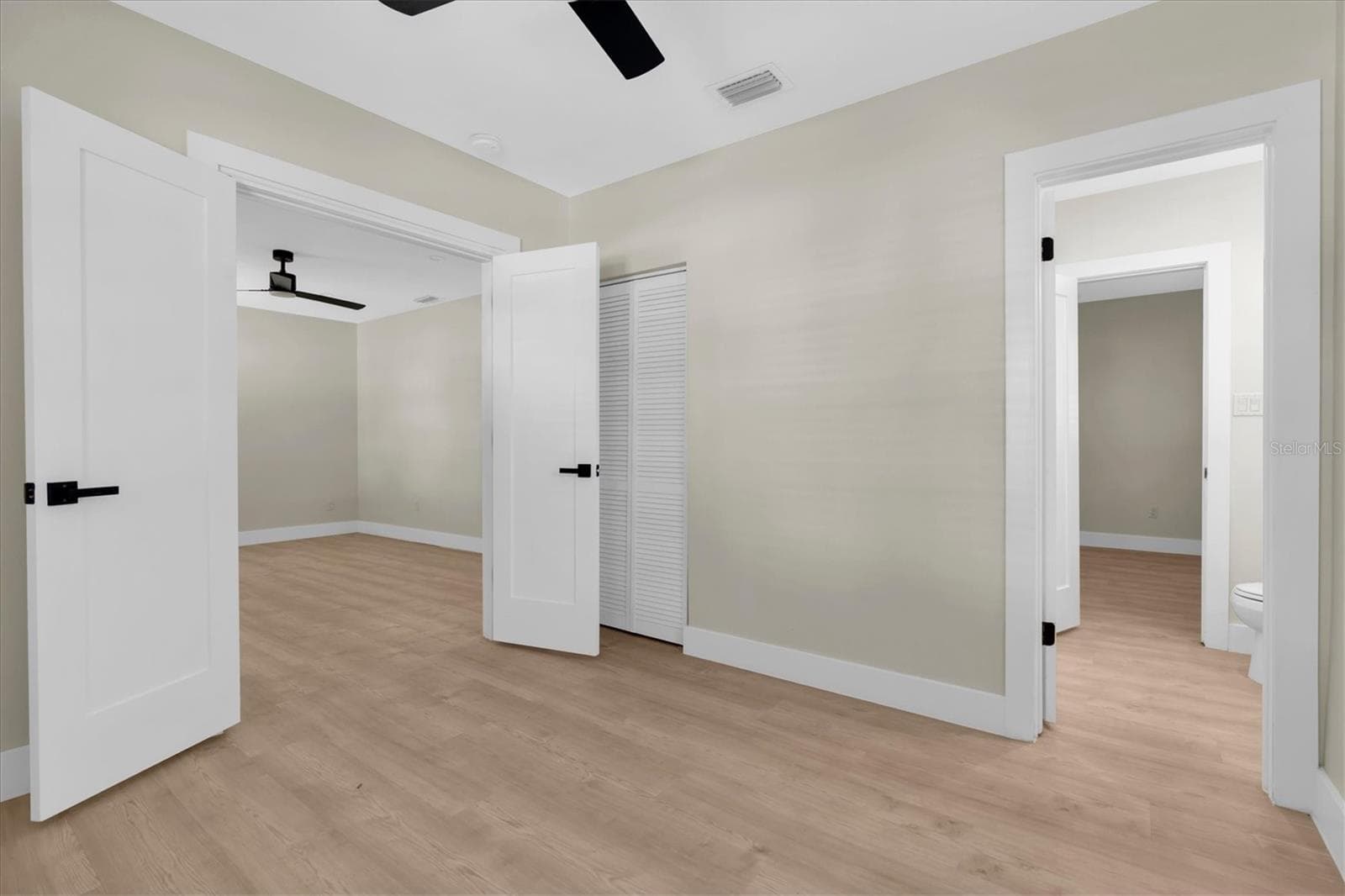 Single Family Residence at 104 W LAMBRIGHT ST, TAMPA, photo 30 of 70