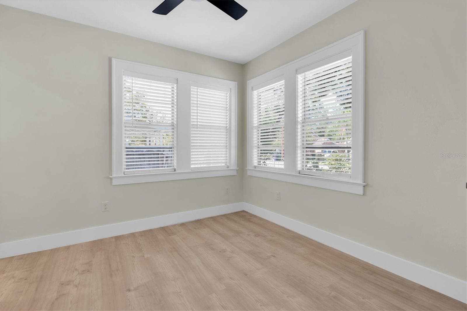 Single Family Residence at 104 W LAMBRIGHT ST, TAMPA, photo 32 of 70