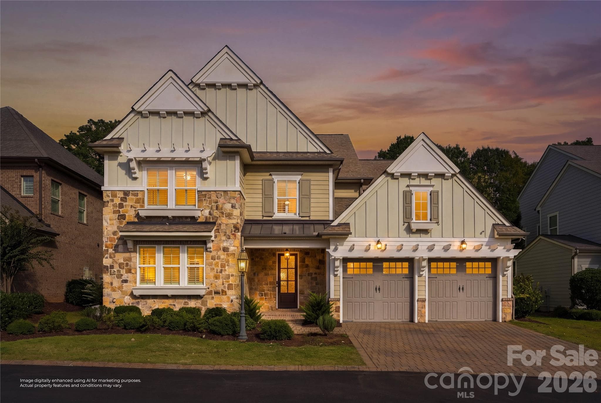 Single Family Residence at 8916 Blakeney Drive, Charlotte, photo 2 of 49