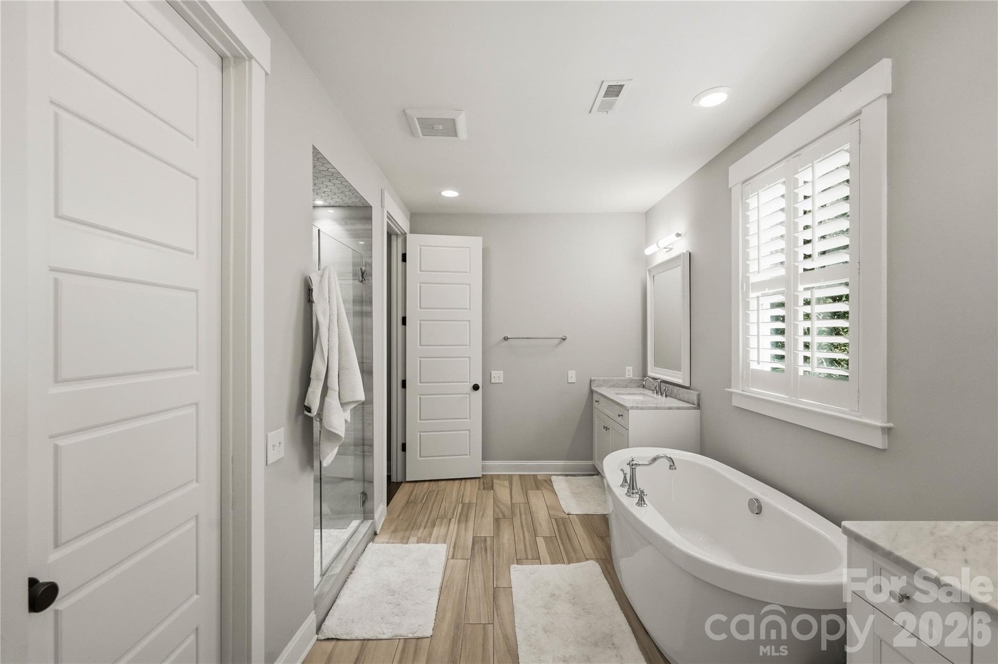 Single Family Residence at 8916 Blakeney Drive, Charlotte, photo 33 of 49