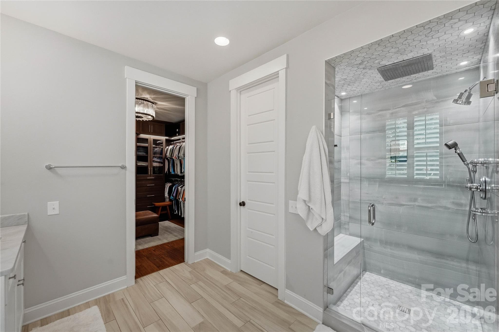 Single Family Residence at 8916 Blakeney Drive, Charlotte, photo 35 of 49