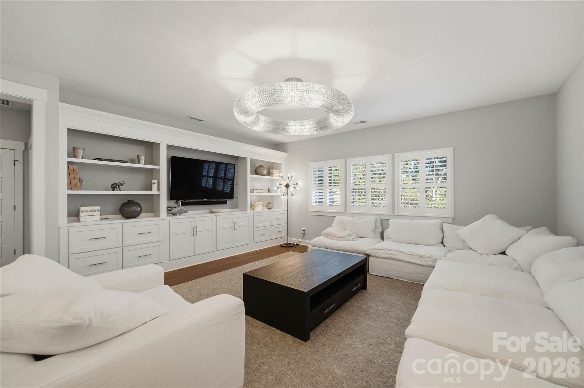 Single Family Residence at 8916 Blakeney Drive, Charlotte, photo 45 of 49