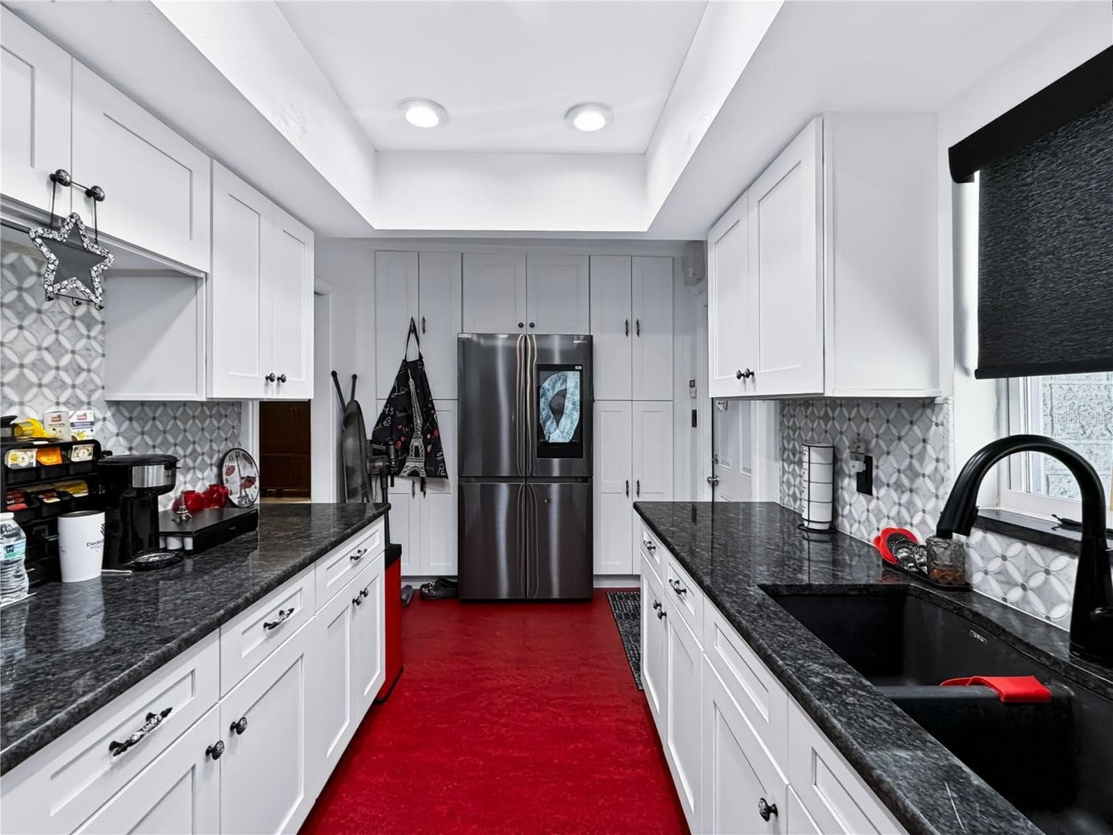 Single Family Residence at 1406 HIGHVIEW RD, BRANDON, photo 7 of 31