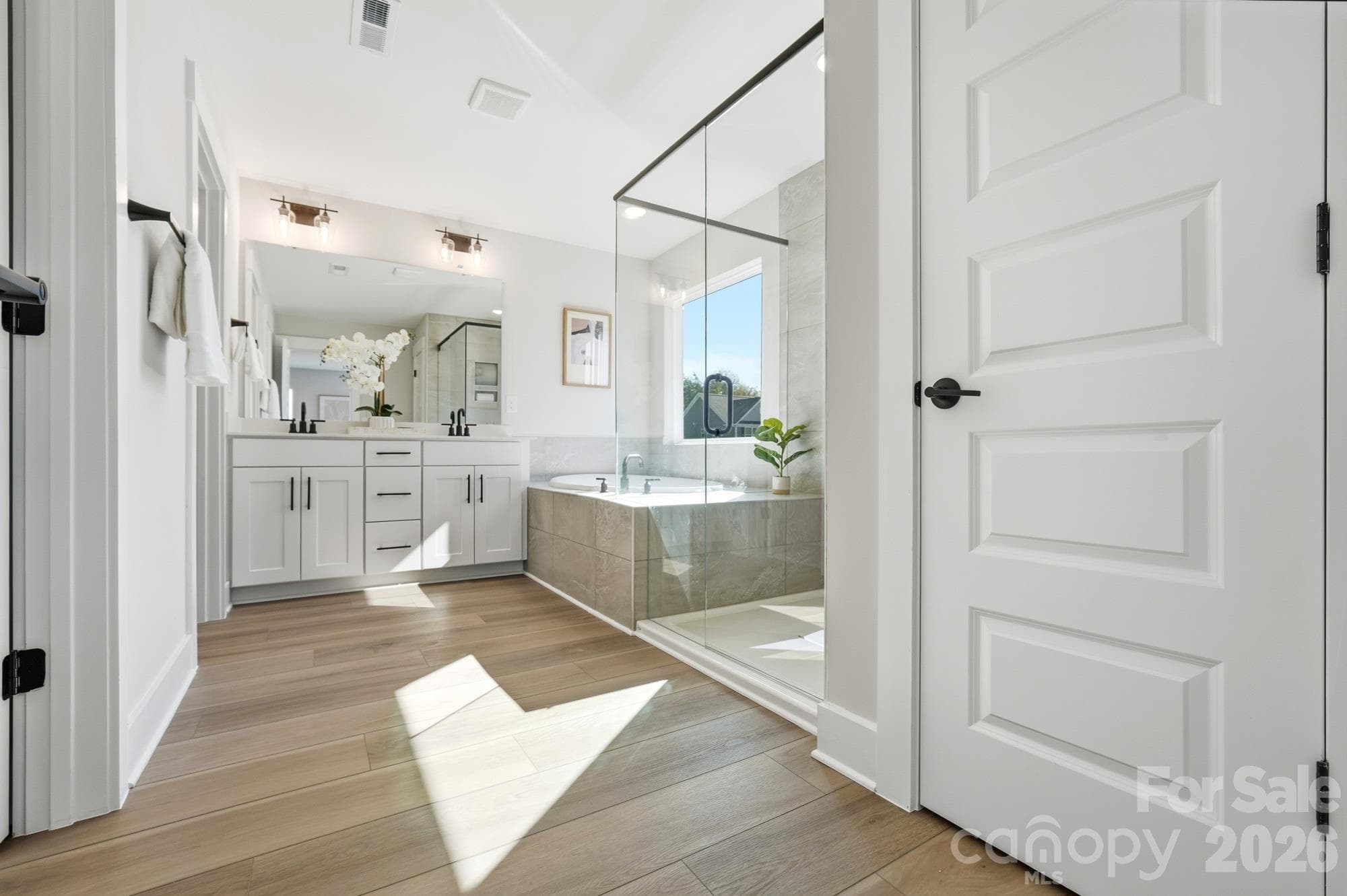 Primary Bathroom - 1433 Crooked Stick Drive, Rock Hill