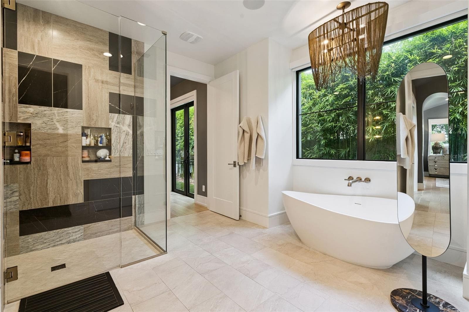 Single Family Residence at 1631 HILLCREST AVE, WINTER PARK, photo 28 of 56