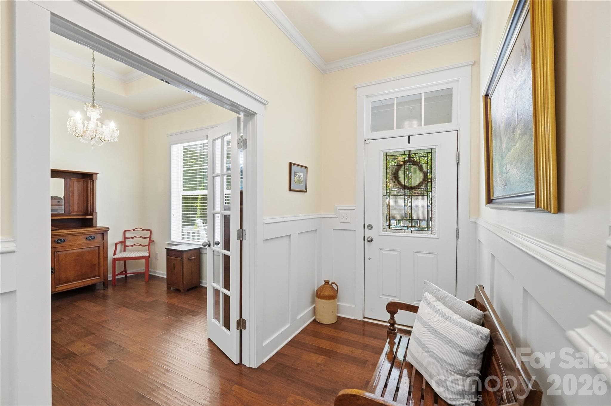 Single Family Residence at 2013 Lexington Street, Belmont, photo 5 of 39