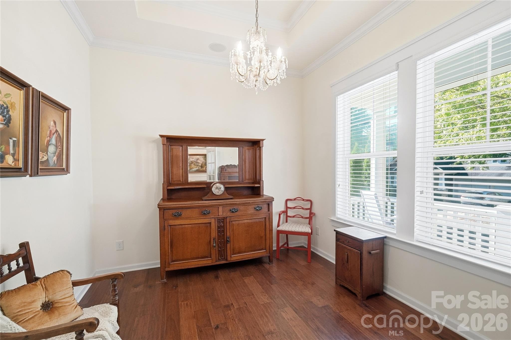 Single Family Residence at 2013 Lexington Street, Belmont, photo 6 of 39