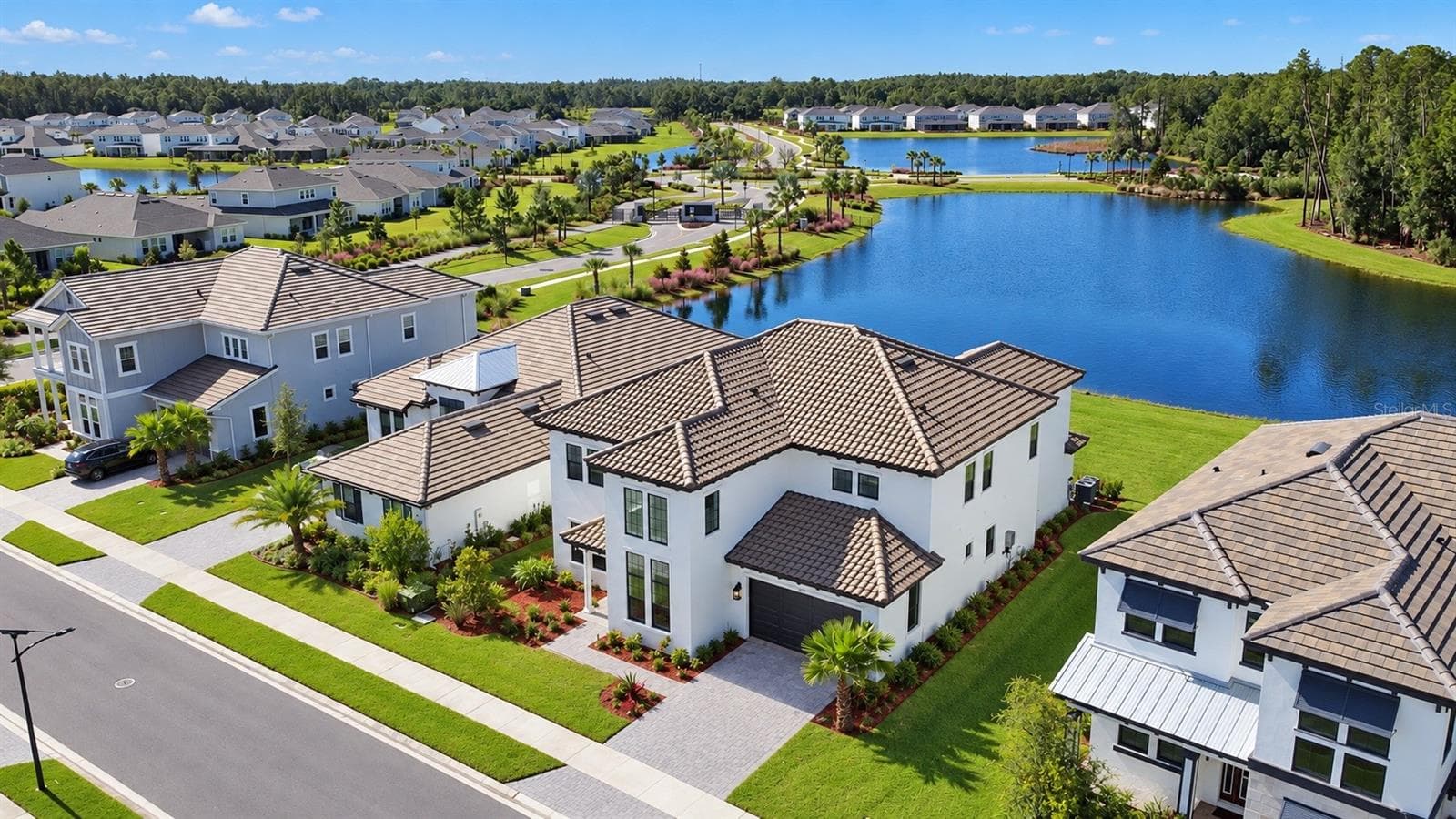 Single Family Residence at 33826 OCEAN SPRAY LN, WESLEY CHAPEL, photo 4 of 65