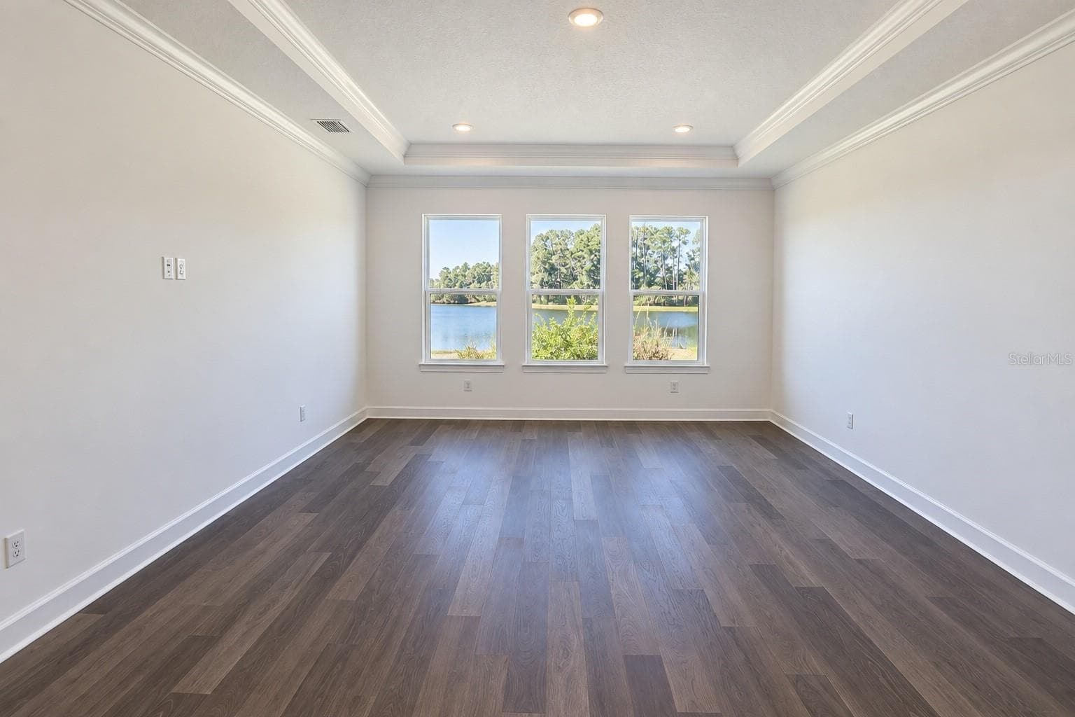 Single Family Residence at 33826 OCEAN SPRAY LN, WESLEY CHAPEL, photo 32 of 65