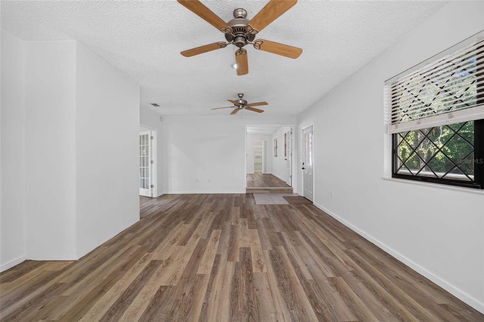 Single Family Residence at 4639 SE 39TH CT, OCALA, photo 17 of 78