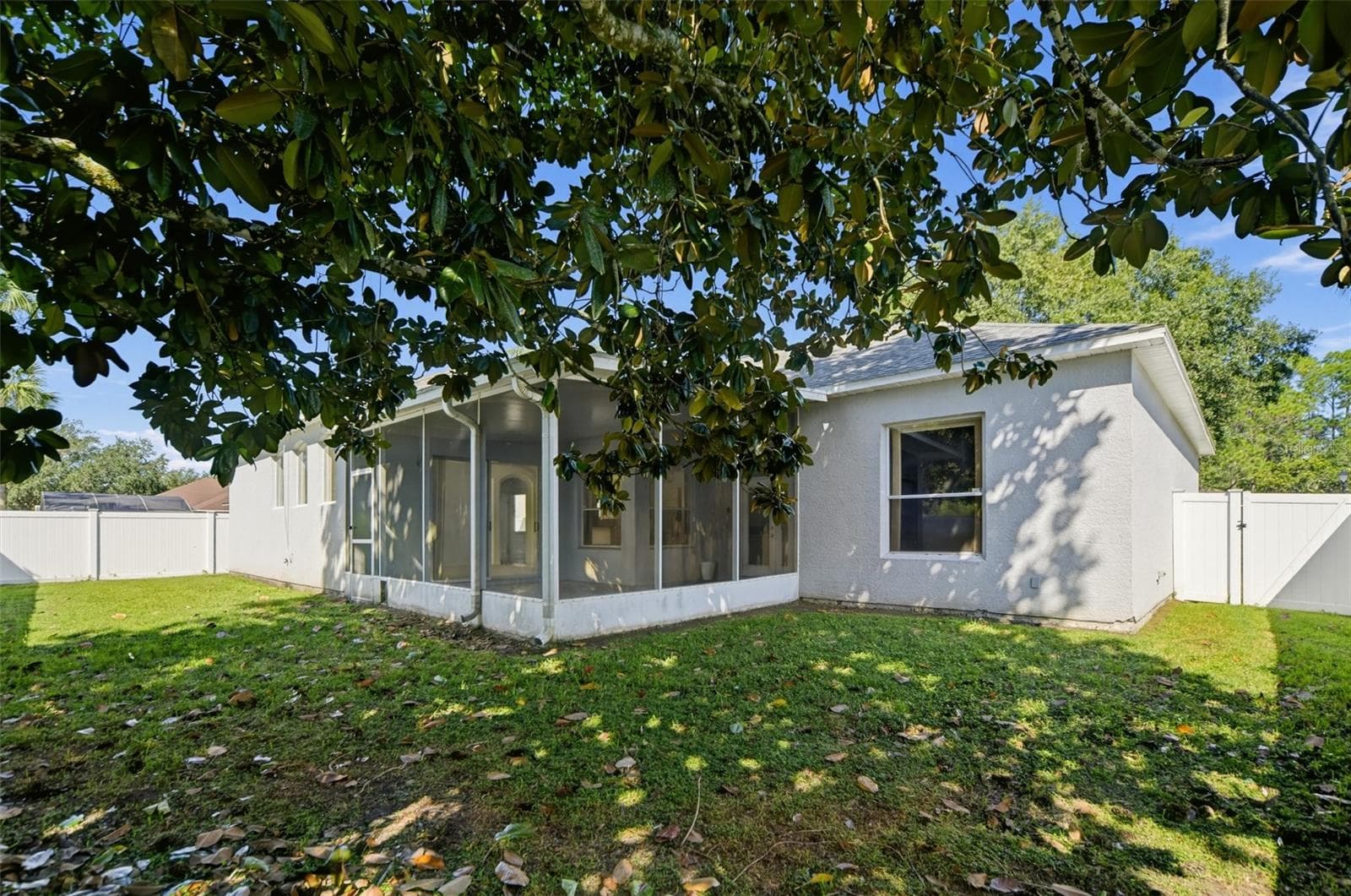 Single Family Residence at 13838 RIVERPATH GROVE DR, ORLANDO, photo 21 of 24