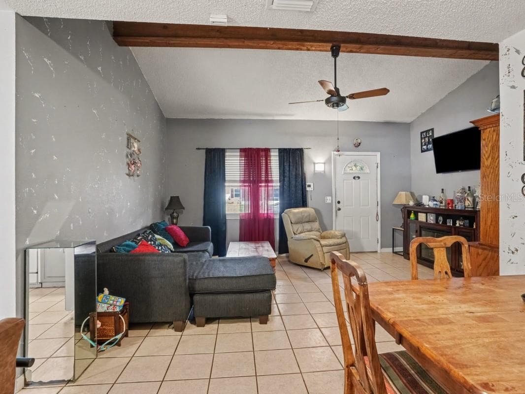 Single Family Residence at 6313 SWEETWATER DR E, LAKELAND, photo 5 of 29