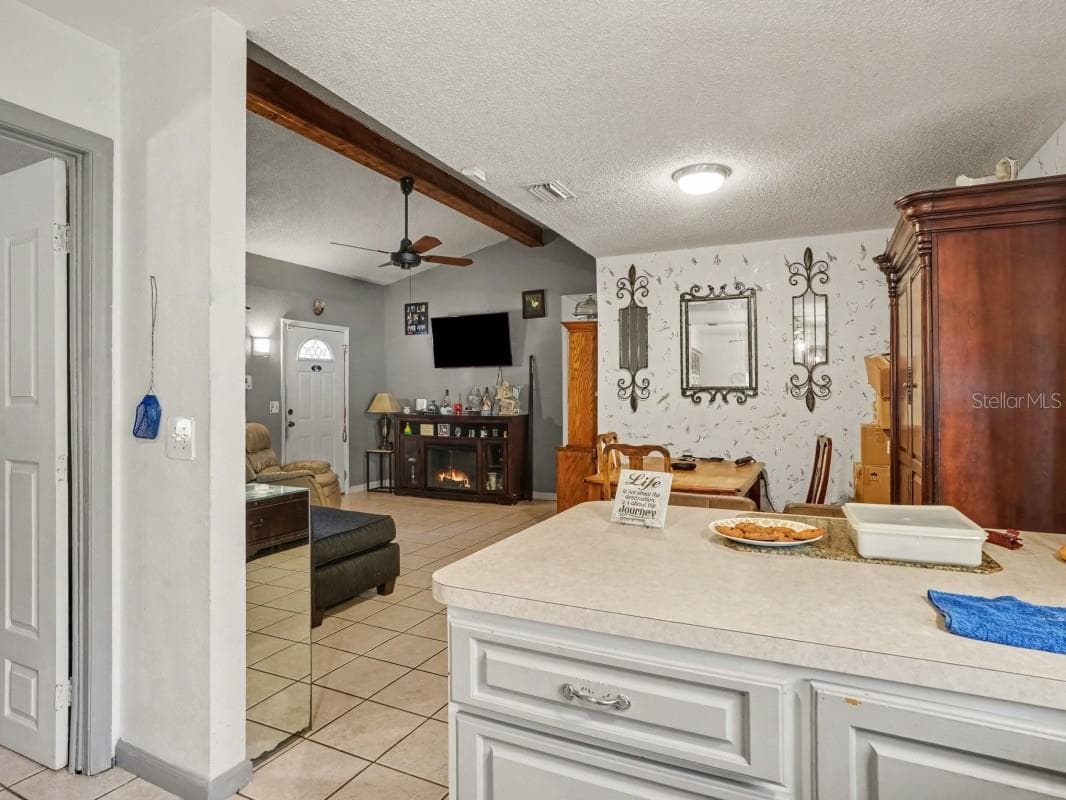 Single Family Residence at 6313 SWEETWATER DR E, LAKELAND, photo 12 of 29