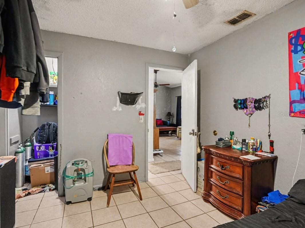 Single Family Residence at 6313 SWEETWATER DR E, LAKELAND, photo 13 of 29