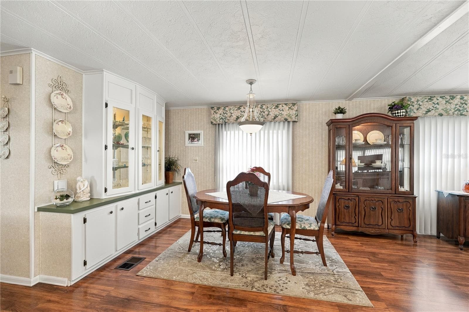 Manufactured Home at 5619 BAYSHORE RD #422, PALMETTO, photo 17 of 48