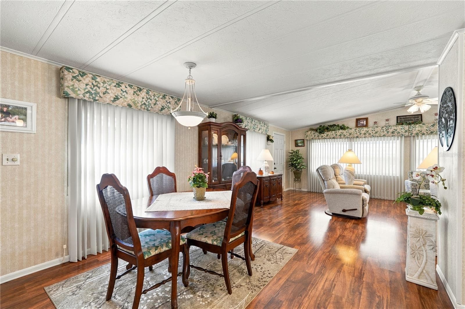 Manufactured Home at 5619 BAYSHORE RD #422, PALMETTO, photo 18 of 48