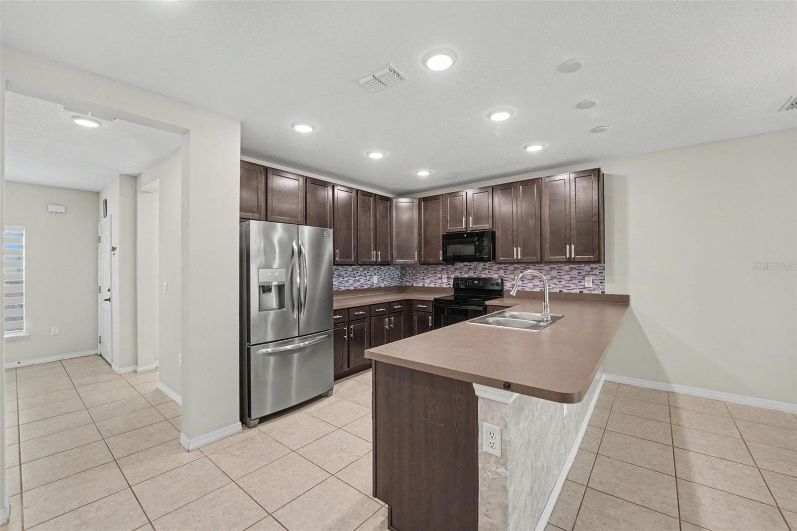 Townhouse at 4747 CORAL CASTLE DR, KISSIMMEE, photo 15 of 40