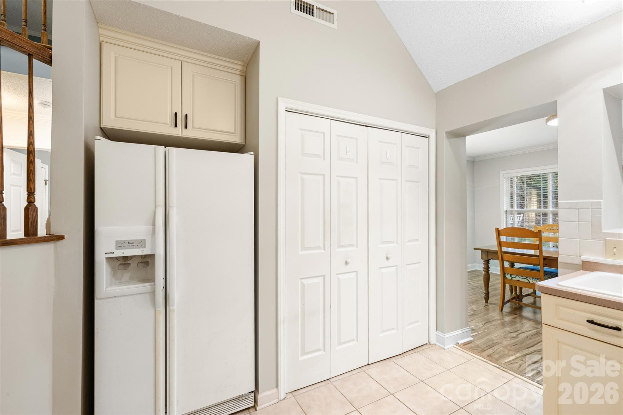 Townhouse at 168 Columns Circle, Shelby, photo 6 of 21