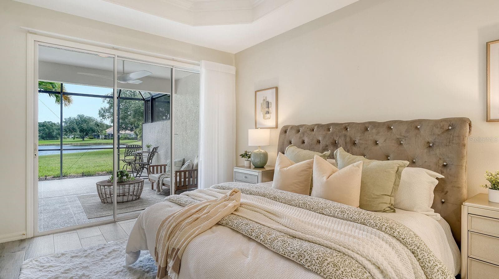 Villa at 6937 WOODMORE TER, LAKEWOOD RANCH, photo 8 of 63