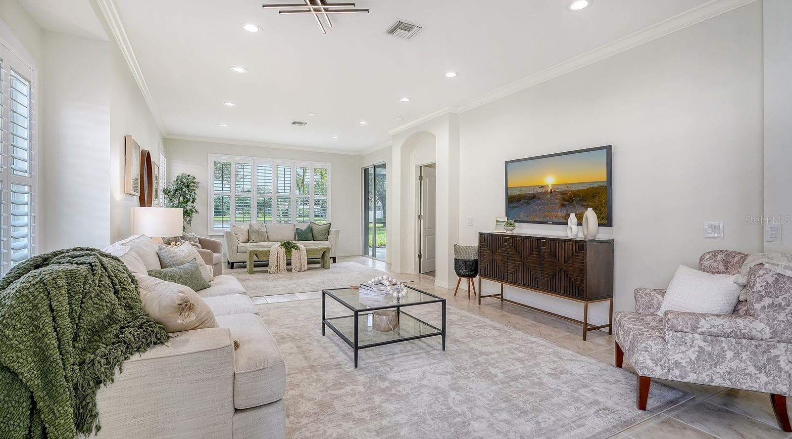 Villa at 6937 WOODMORE TER, LAKEWOOD RANCH, photo 12 of 63