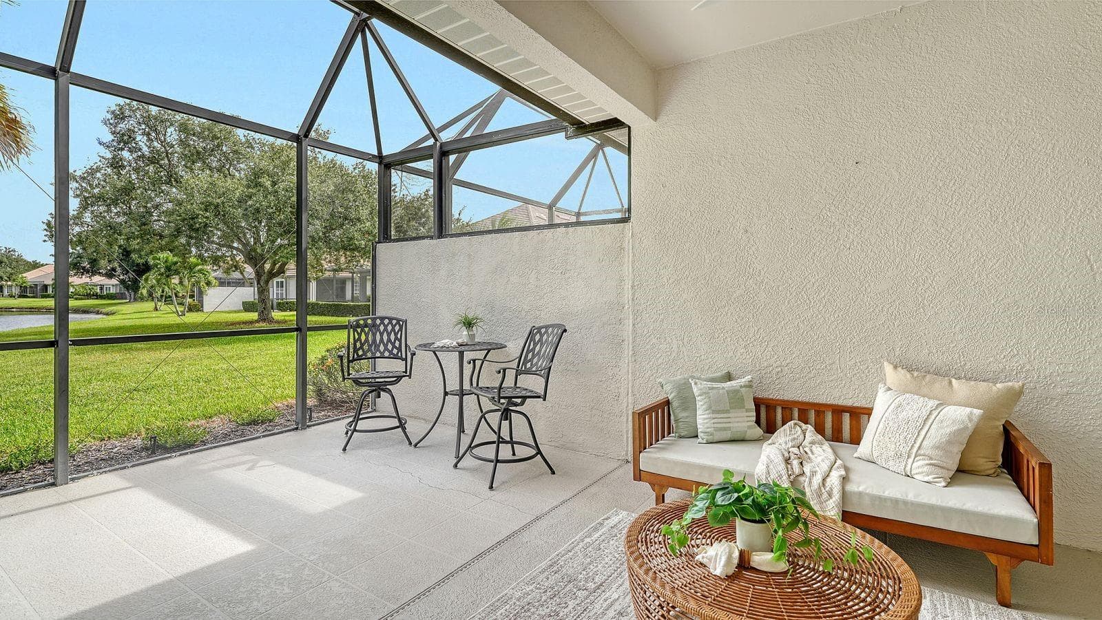 Villa at 6937 WOODMORE TER, LAKEWOOD RANCH, photo 32 of 63