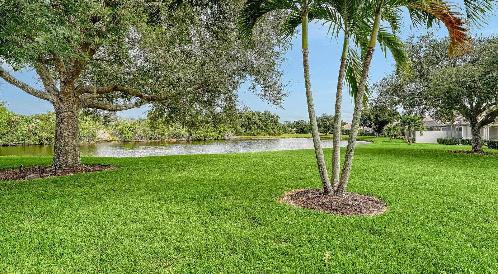 Villa at 6937 WOODMORE TER, LAKEWOOD RANCH, photo 34 of 63