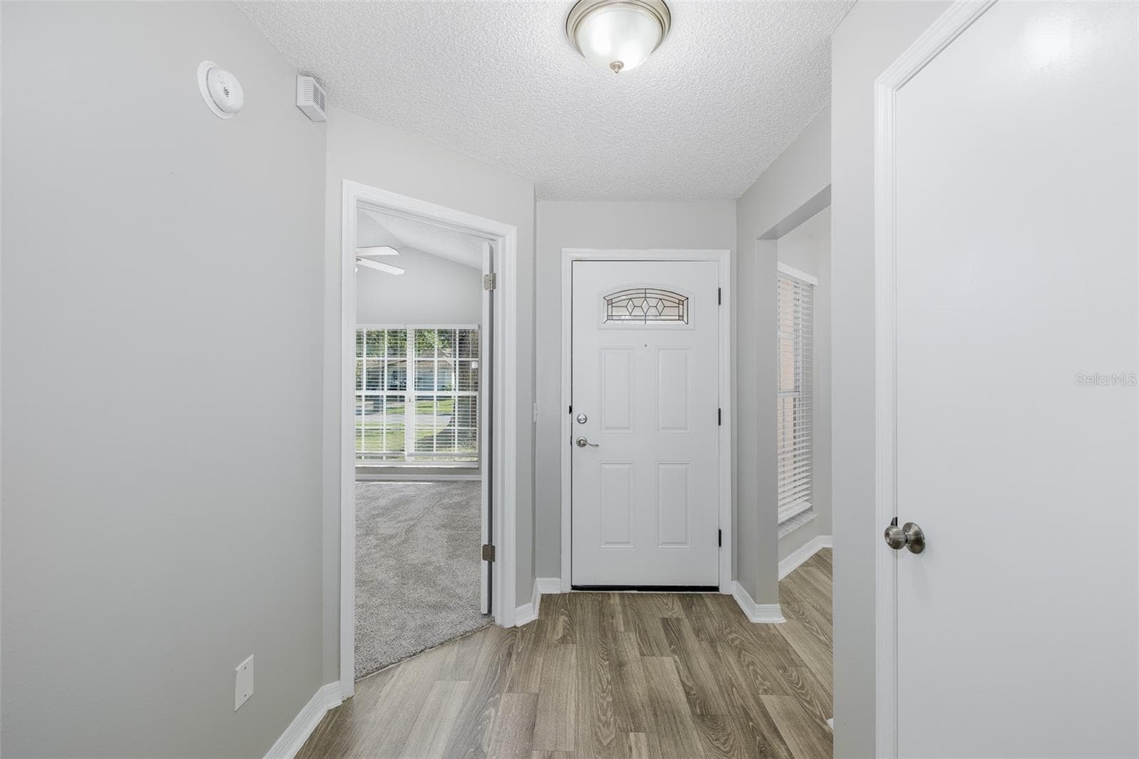 Single Family Residence at 8150 TOM SAWYER DR, TAMPA, photo 5 of 35