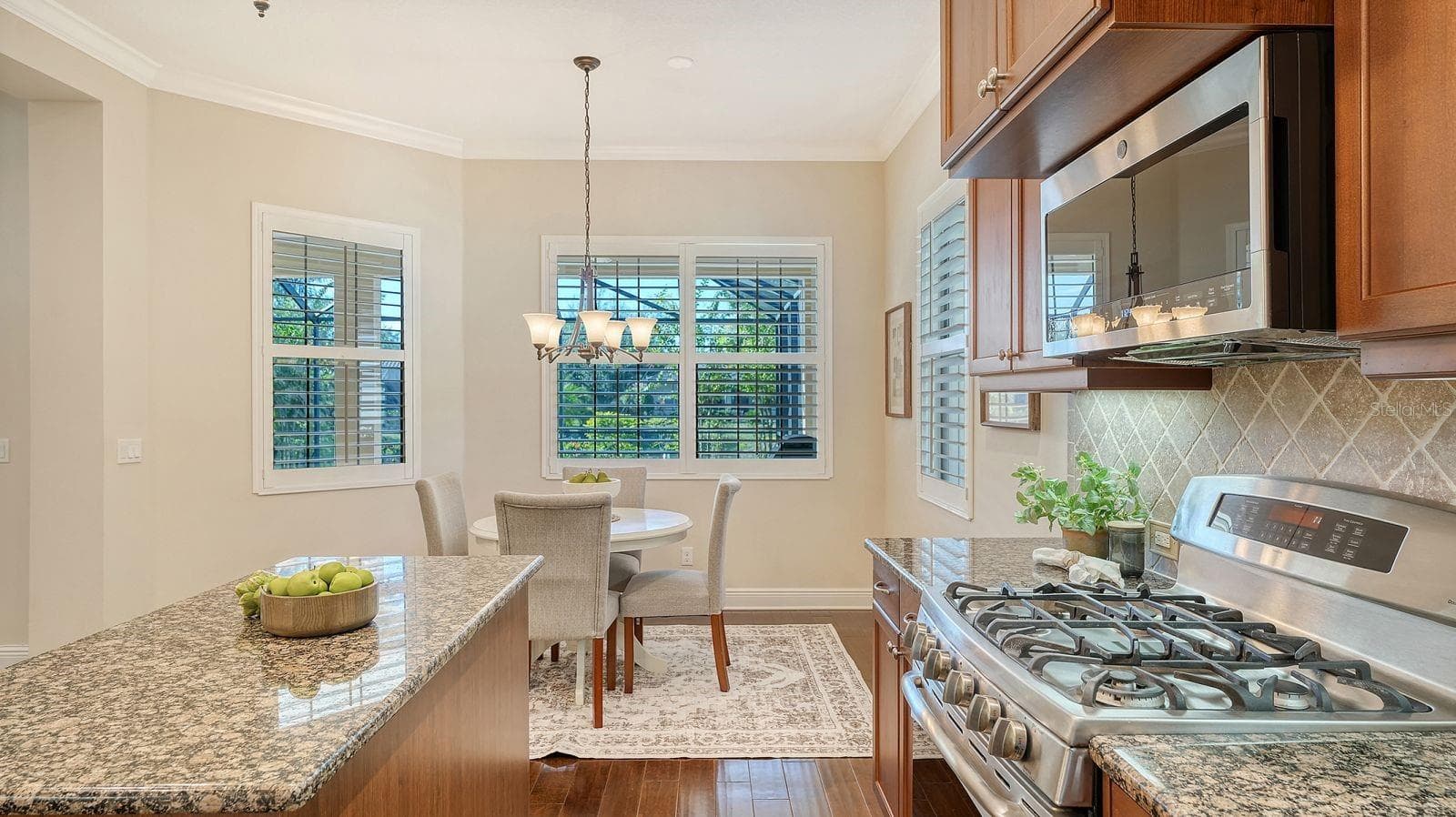 Single Family Residence at 14718 LEOPARD CREEK PL, LAKEWOOD RANCH, photo 19 of 62