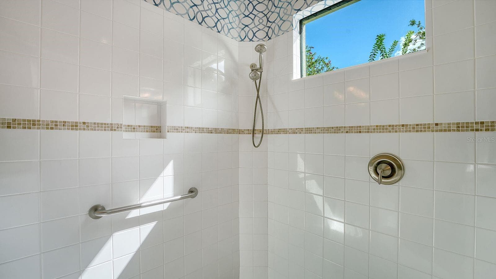 Single Family Residence at 14718 LEOPARD CREEK PL, LAKEWOOD RANCH, photo 23 of 62