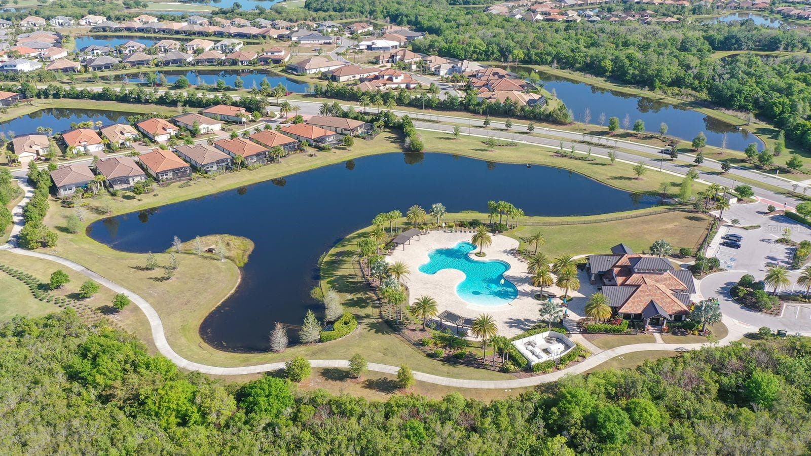 Single Family Residence at 14718 LEOPARD CREEK PL, LAKEWOOD RANCH, photo 61 of 62