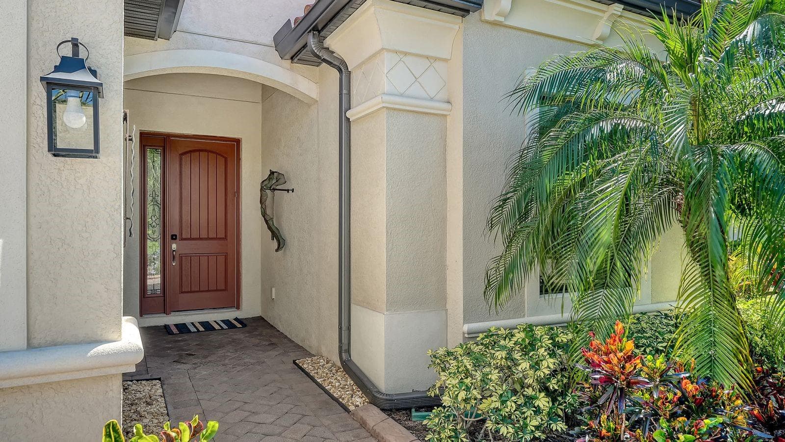 Single Family Residence at 16218 CASTLE PARK TER, LAKEWOOD RANCH, photo 11 of 73