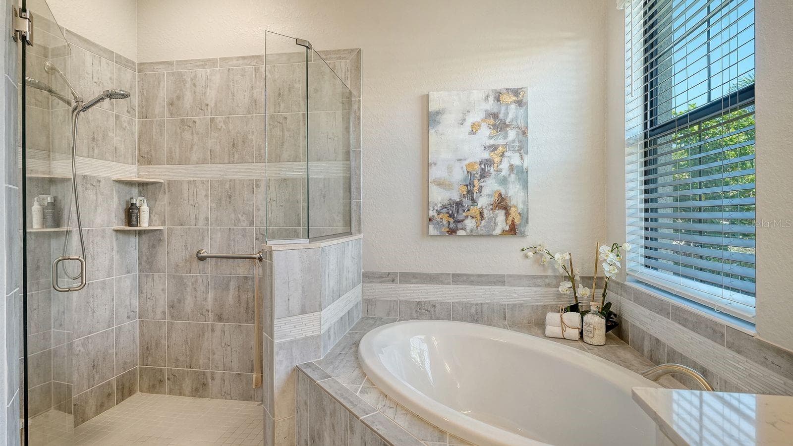 Single Family Residence at 16218 CASTLE PARK TER, LAKEWOOD RANCH, photo 26 of 73