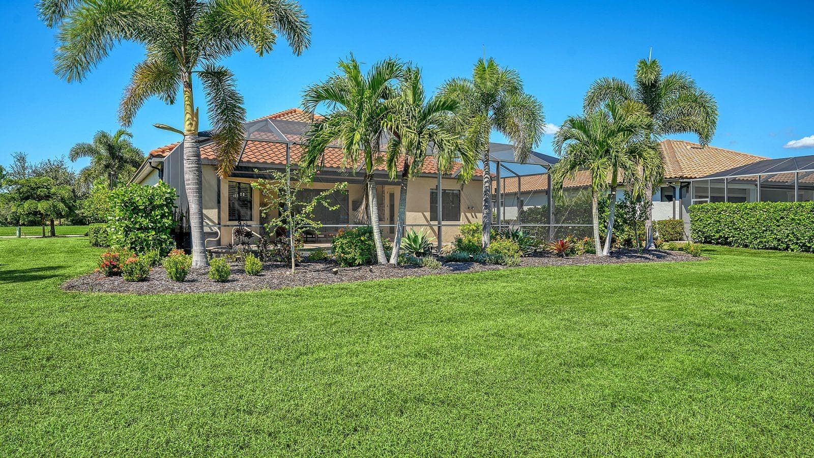Single Family Residence at 16218 CASTLE PARK TER, LAKEWOOD RANCH, photo 43 of 73
