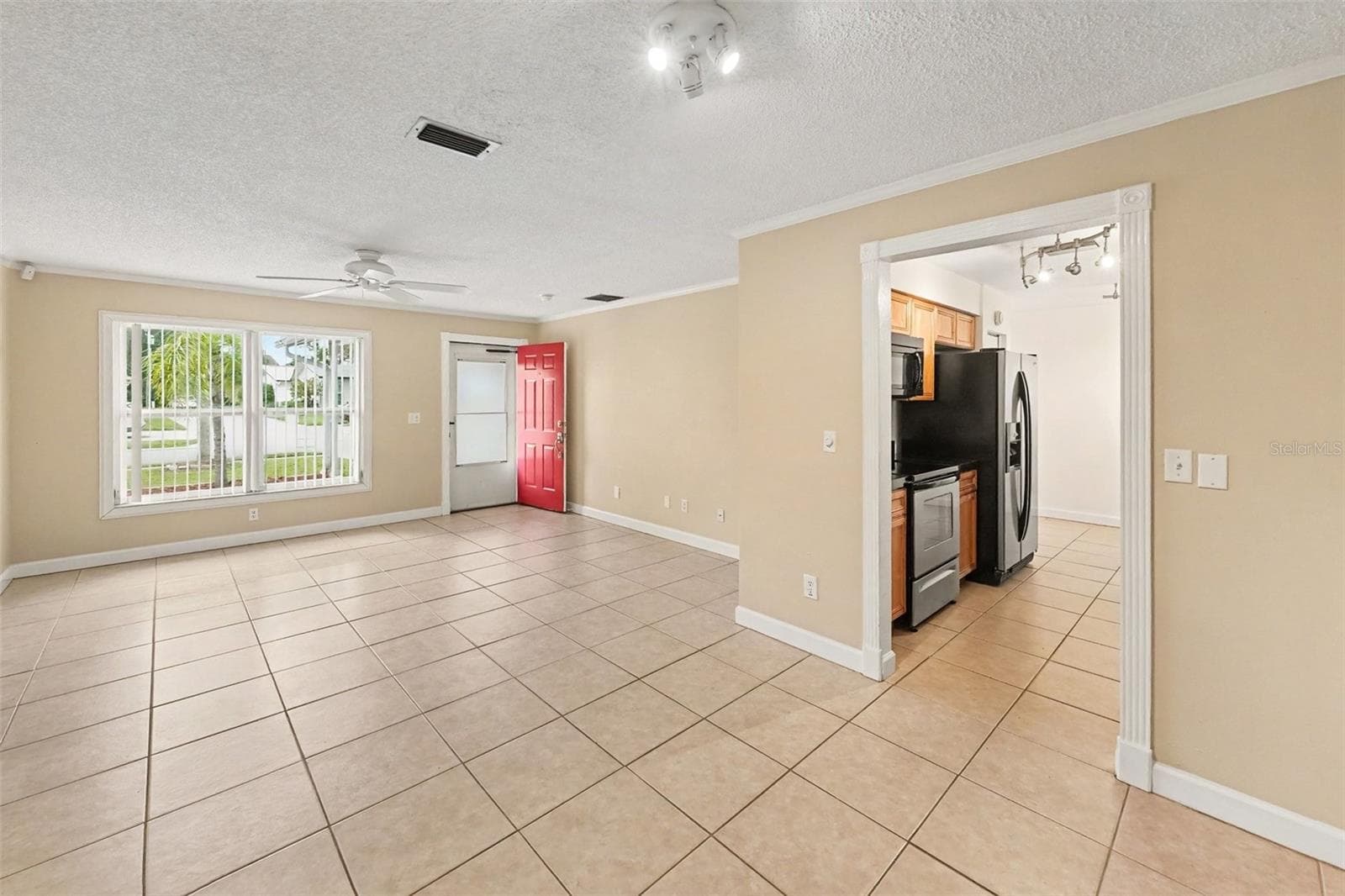 Single Family Residence at 1480 QUEEN ANNE BLVD, PALM HARBOR, photo 5 of 33