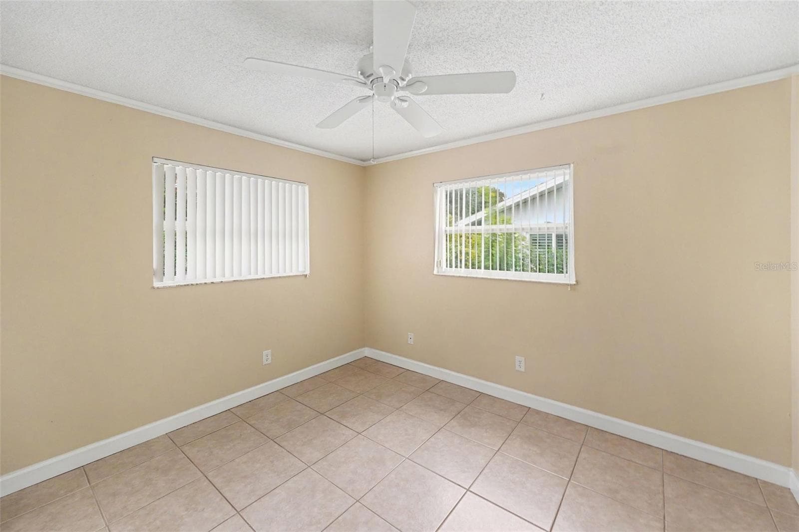Single Family Residence at 1480 QUEEN ANNE BLVD, PALM HARBOR, photo 19 of 33