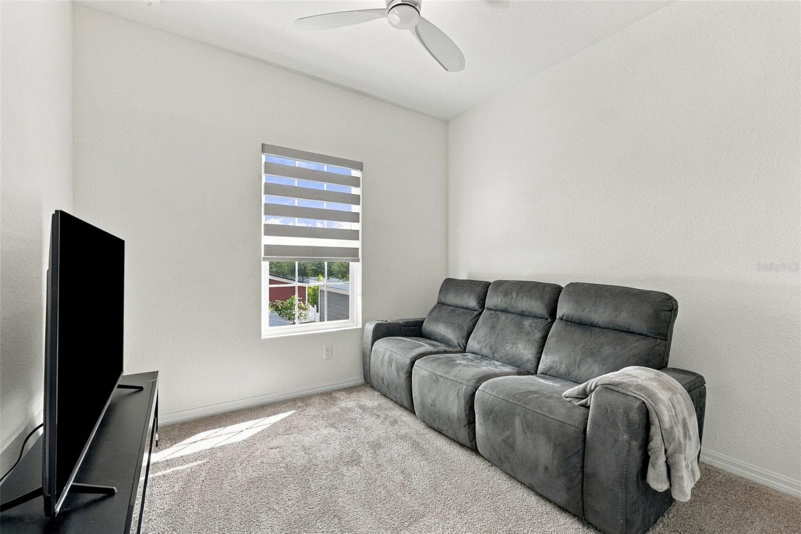 Townhouse at 1123 DOUGLAS AVE, DUNEDIN, photo 21 of 28