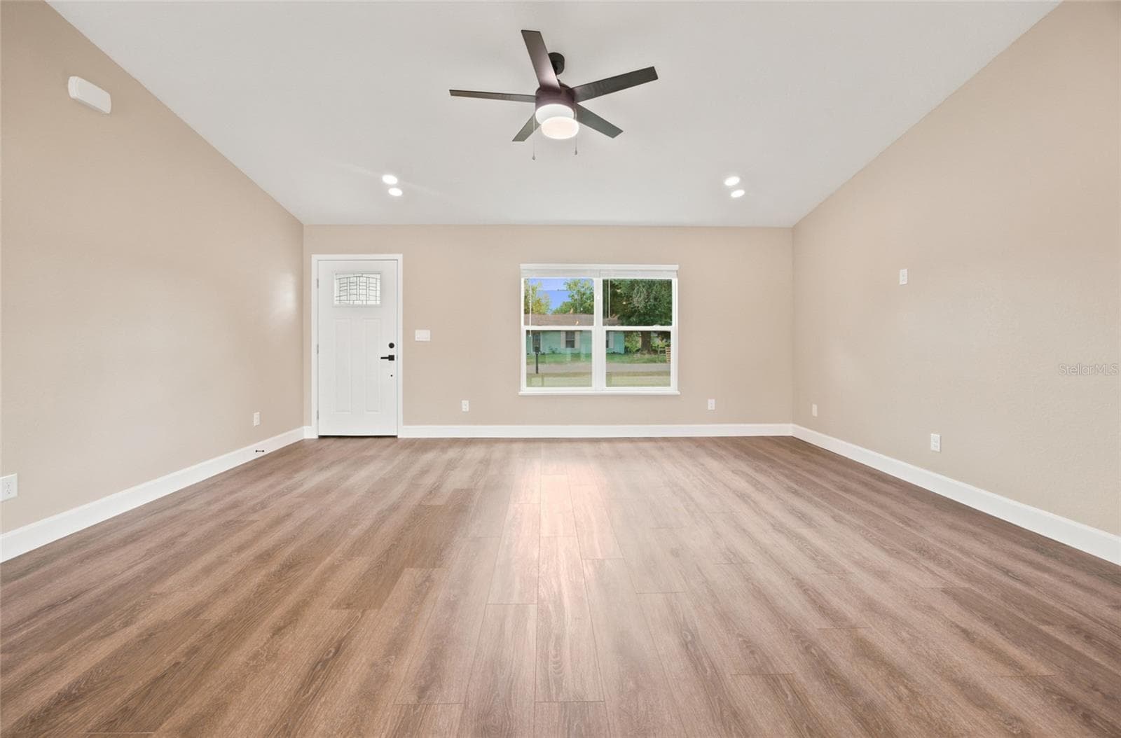 Single Family Residence at 9 PINE TRACE TER, OCALA, photo 8 of 35