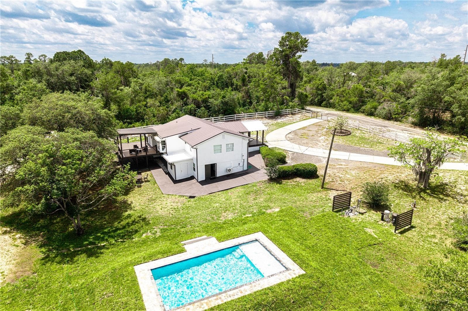2409 LAKE TINY RD