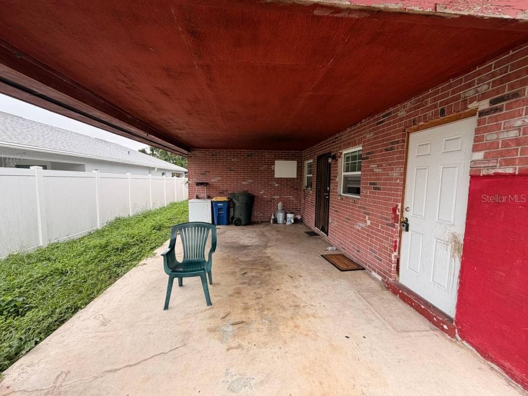 Single Family Residence at 2086 MARTIN LUTHER KING JR BLVD, BARTOW, photo 4 of 43