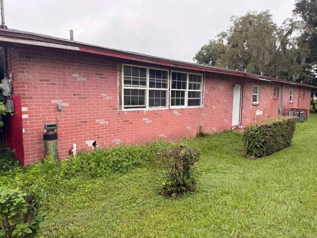 Single Family Residence at 2086 MARTIN LUTHER KING JR BLVD, BARTOW, photo 35 of 43