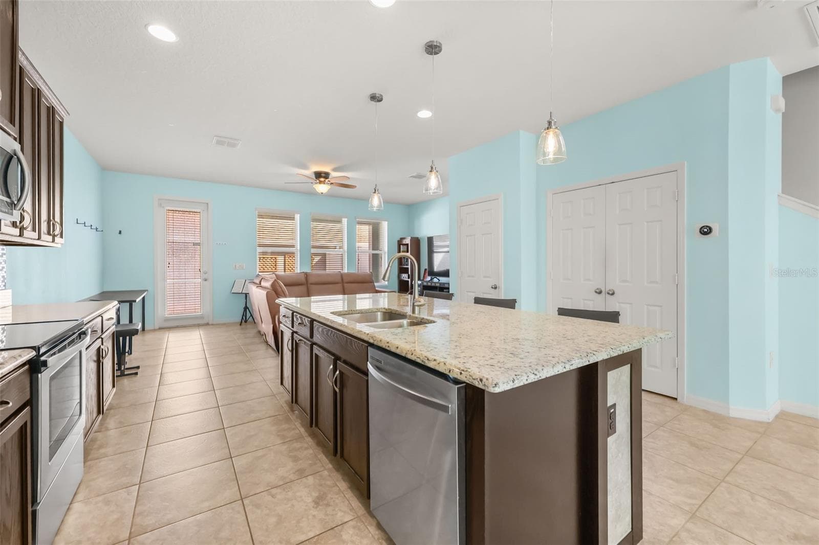 Townhouse at 8163 RED STOPPER LN, WINTER GARDEN, photo 10 of 37