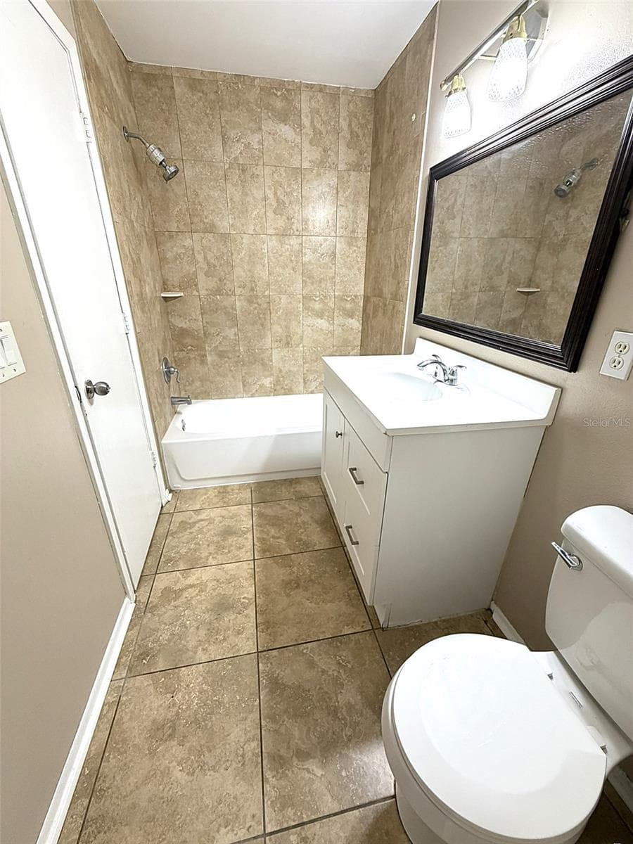 Half Duplex at 8080 PARROT DR, ORLANDO, photo 10 of 13