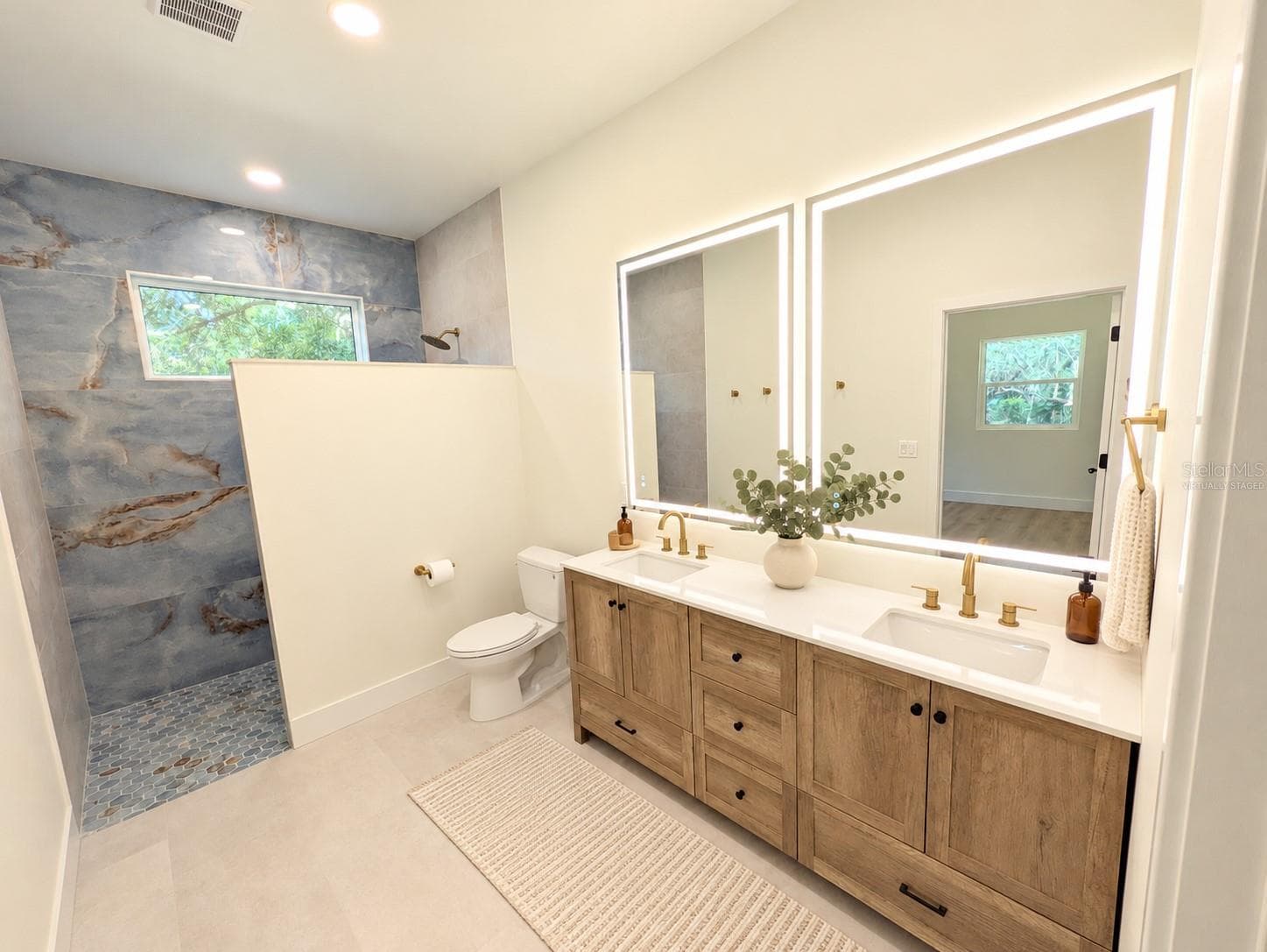 Primary bathroom Virtually staged - 2748 GLENWOOD AVE, NEW SMYRNA BEACH
