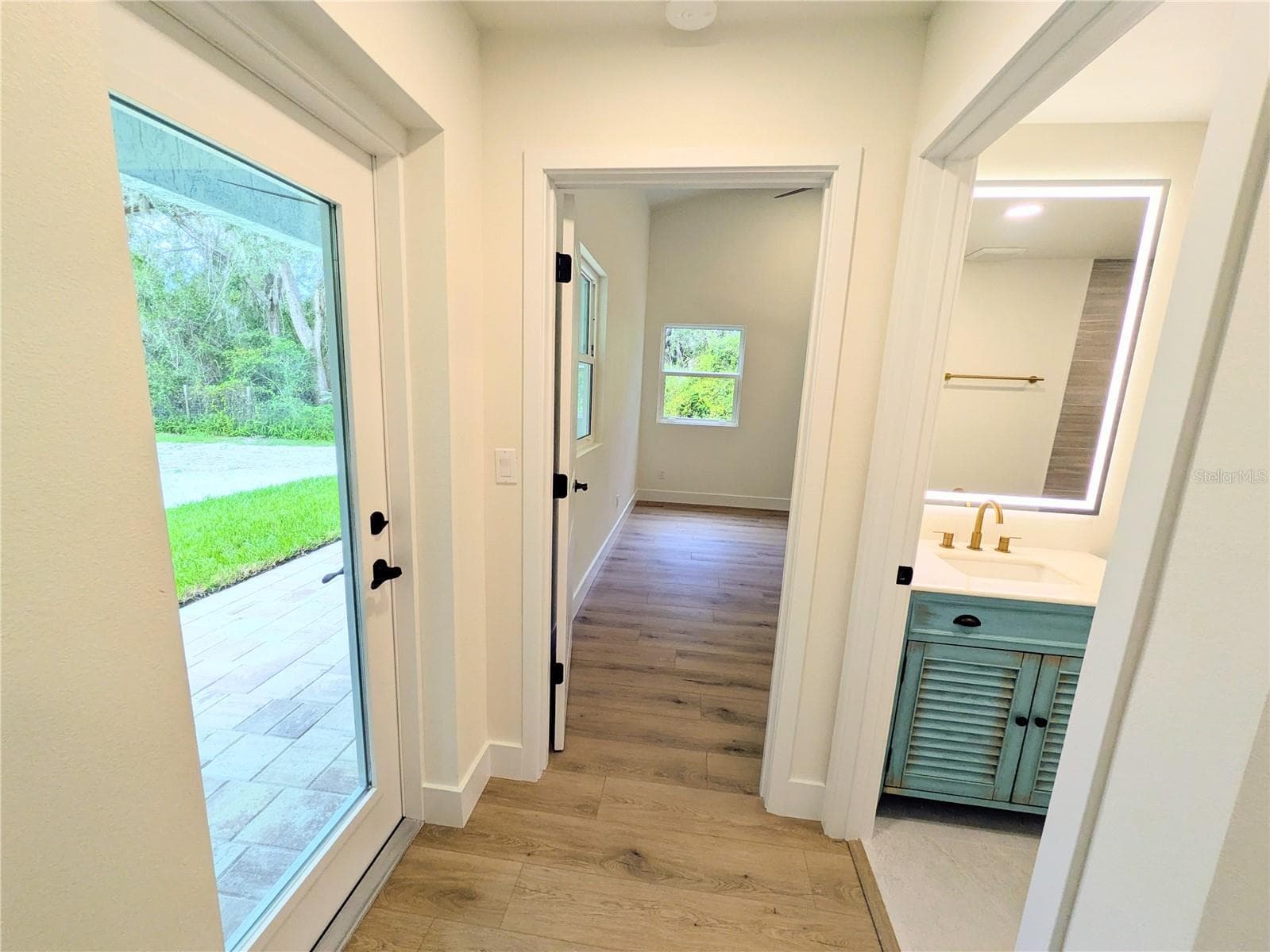 Hall and Bath 2 - 2748 GLENWOOD AVE, NEW SMYRNA BEACH